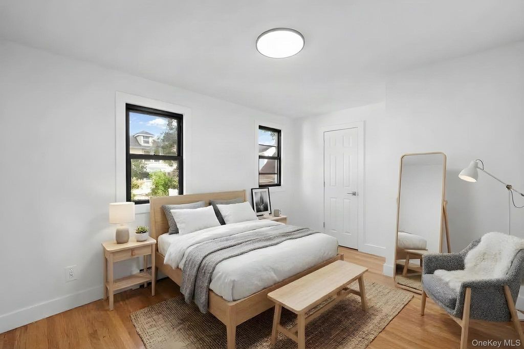338 Thieriot Avenue, Bronx, NY 10473 — photo 4