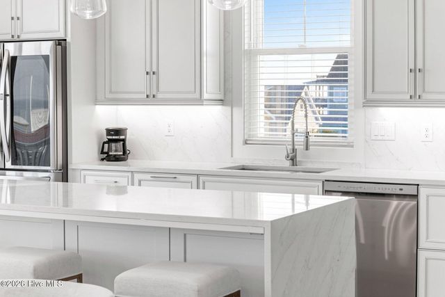 1826 N New River Drive, Surf City, NC 28445