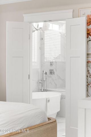 1826 N New River Drive, Surf City, NC 28445