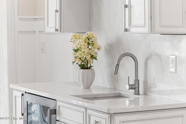 1826 N New River Drive, Surf City, NC 28445