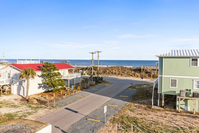 1826 N New River Drive, Surf City, NC 28445