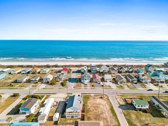 1826 N New River Drive, Surf City, NC 28445