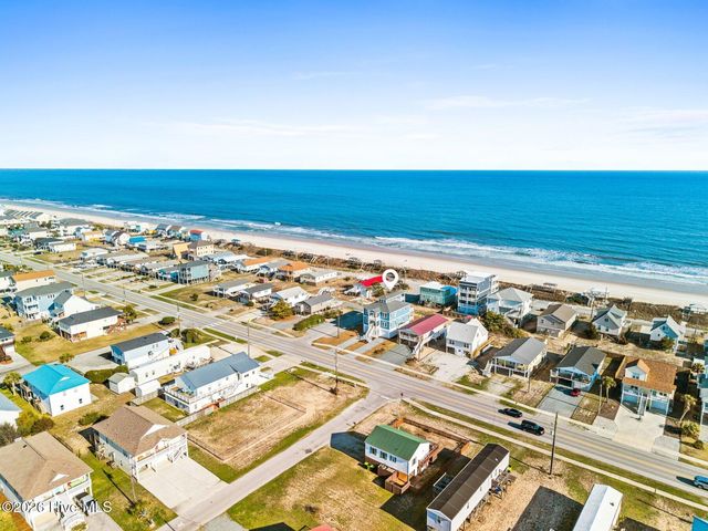 1826 N New River Drive, Surf City, NC 28445