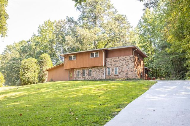 1140 Carlo SW Terrace, Atlanta, GA 30331