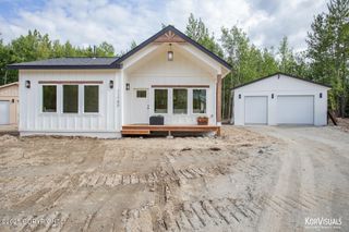 11740 E Cullison Circle, Palmer, AK 99645