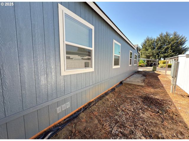 11316 Ne 28TH St 4, Vancouver, WA 98682