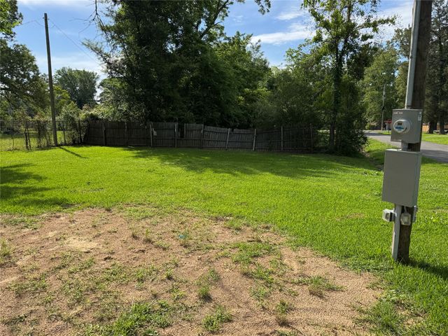 231 W Daugherty Avenue, Shreveport, LA 71107