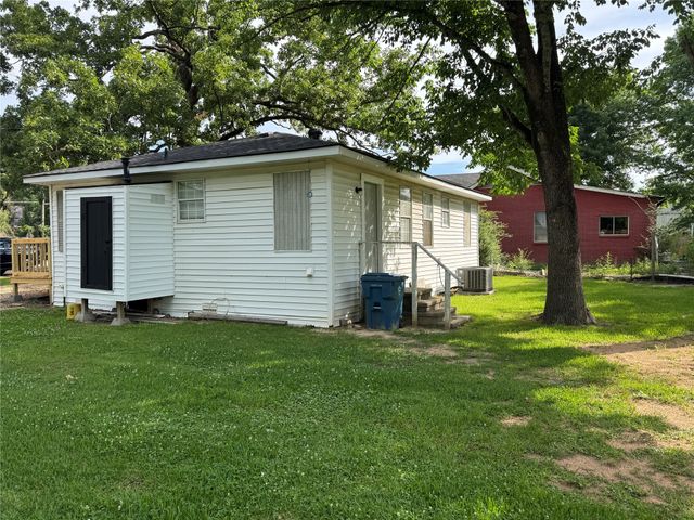 231 W Daugherty Avenue, Shreveport, LA 71107