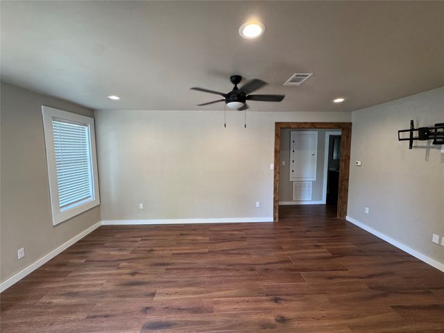 231 W Daugherty Avenue, Shreveport, LA 71107