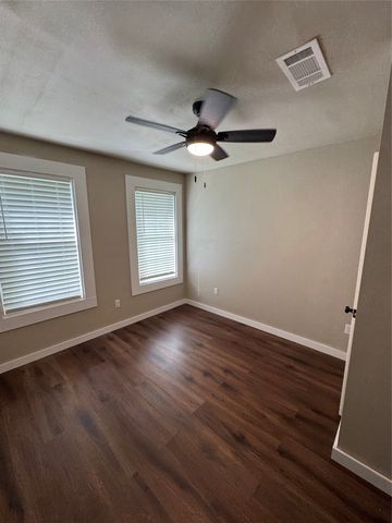 231 W Daugherty Avenue, Shreveport, LA 71107