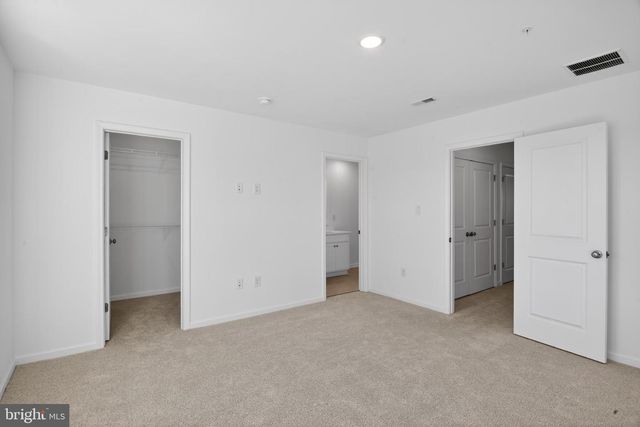 211 CLEMENT LOOP, Salisbury, MD 21804