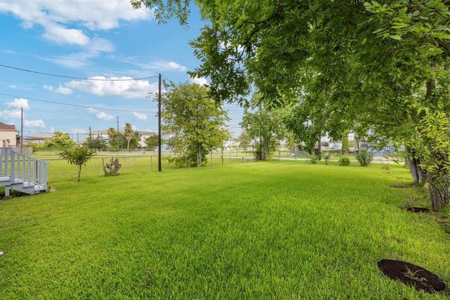 2714 Ball A - 1, Galveston, TX 77550