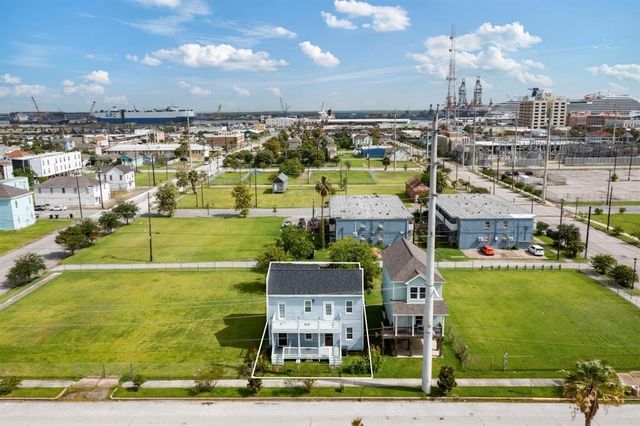 2714 Ball A - 1, Galveston, TX 77550