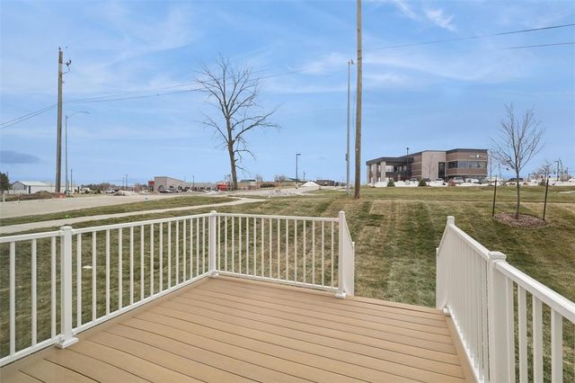 15540 Rocklyn Place, Clive, IA 50325