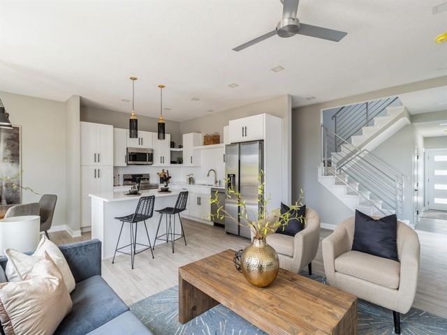 15540 Rocklyn Place, Clive, IA 50325