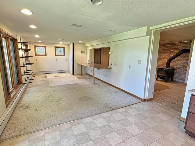1005 S WEBSTER AVENUE, Omro, WI 54963