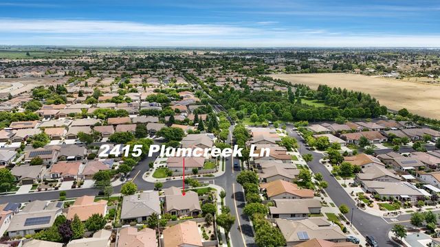 2415 Plumcreek Ln, Manteca, CA 95336