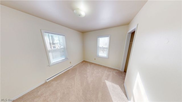 945 Minota Avenue, Akron, OH 44306