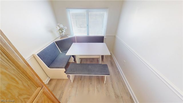 945 Minota Avenue, Akron, OH 44306