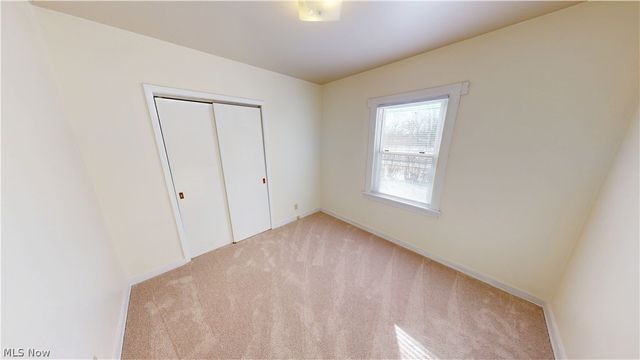 945 Minota Avenue, Akron, OH 44306