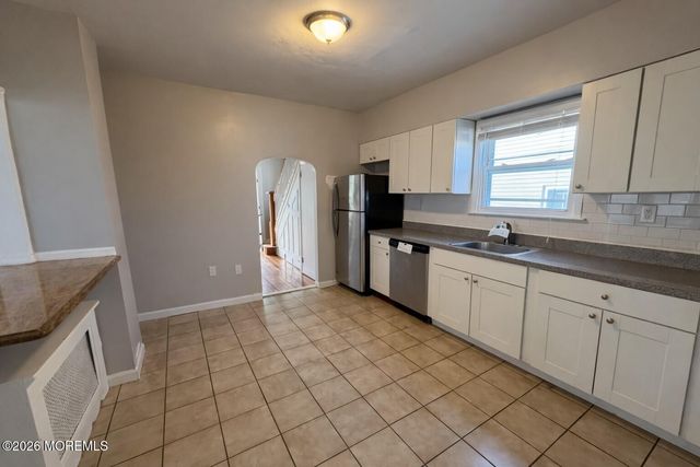 8 Wilcox Avenue, South River, NJ 08882