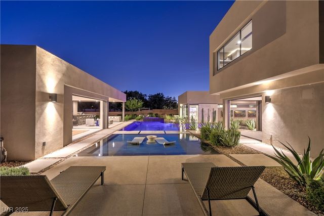 7070 Nomi Court, Las Vegas, NV 89120