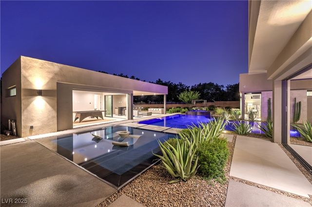 7070 Nomi Court, Las Vegas, NV 89120