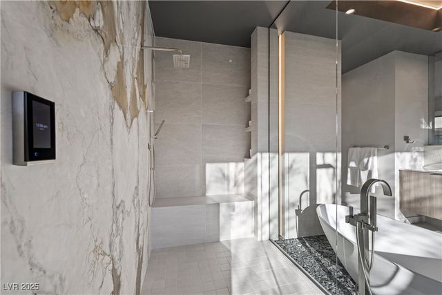 7070 Nomi Court, Las Vegas, NV 89120