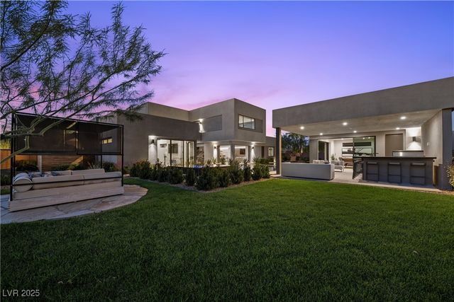 7070 Nomi Court, Las Vegas, NV 89120