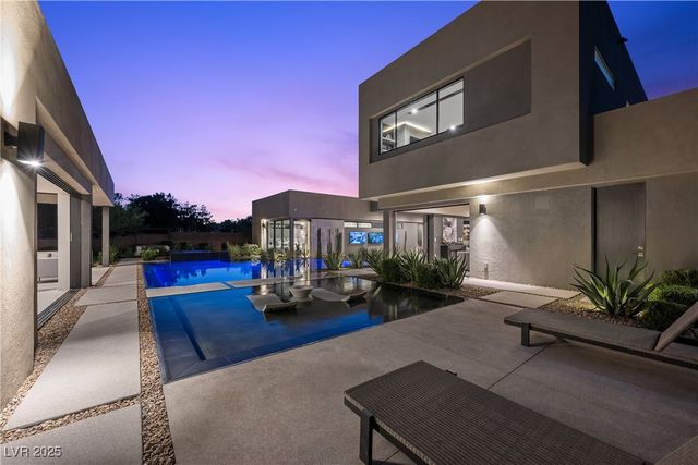 7070 Nomi Court, Las Vegas, NV 89120