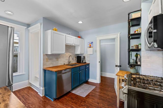 1507 Girard Avenue N, Minneapolis, MN 55411