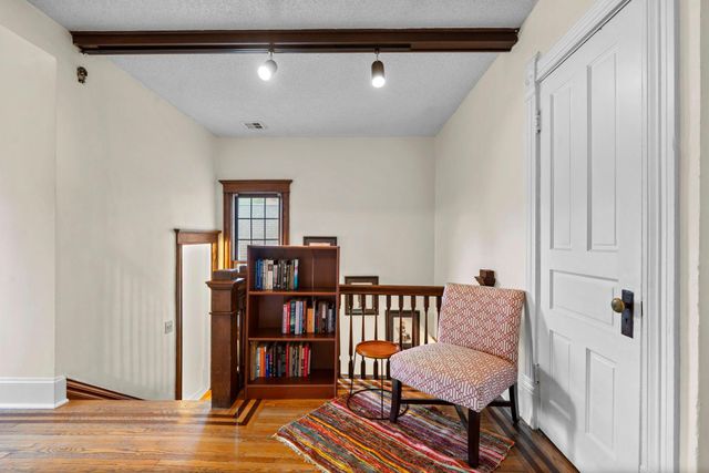 1507 Girard Avenue N, Minneapolis, MN 55411