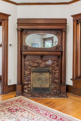 1507 Girard Avenue N, Minneapolis, MN 55411