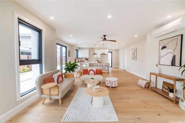 629 Halela Street, Kailua, HI 96734