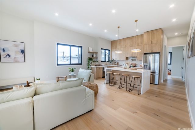 629 Halela Street, Kailua, HI 96734