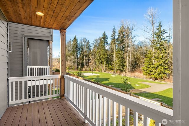 8761 69th Place NE, Marysville, WA 98270