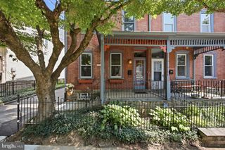 8125 SHAWNEE ST, Philadelphia, PA 19118