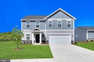 93 EMPIRE LN, Charles Town, WV 25414