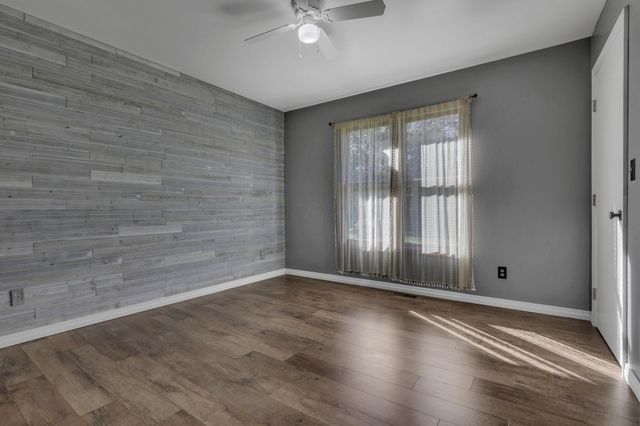 10490 Foody Road, London, OH 43140