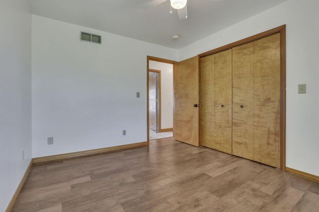 10490 Foody Road, London, OH 43140