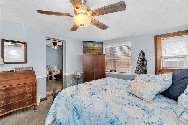 3227 48TH AVENUE N, St Petersburg, FL 33714