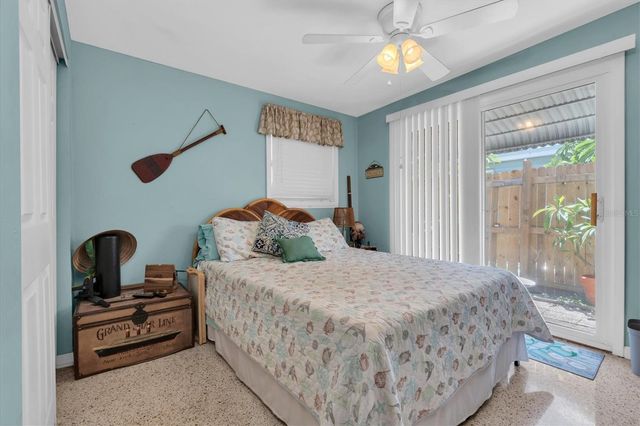3227 48TH AVENUE N, St Petersburg, FL 33714
