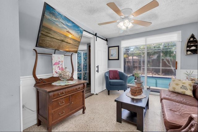 3227 48TH AVENUE N, St Petersburg, FL 33714