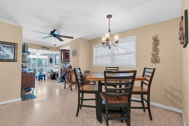 3227 48TH AVENUE N, St Petersburg, FL 33714