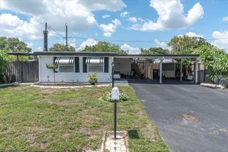 3227 48TH AVENUE N, St Petersburg, FL 33714