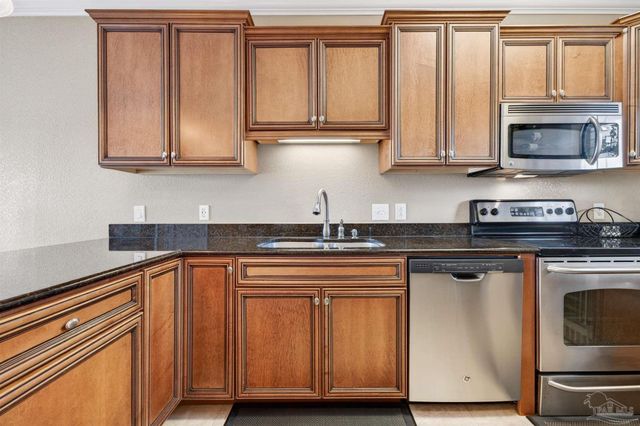 1150 Ft Pickens Rd E-5, Pensacola Beach, FL 32561