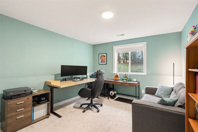 10108 Castle Creek Circle, Galesburg, MI 49053