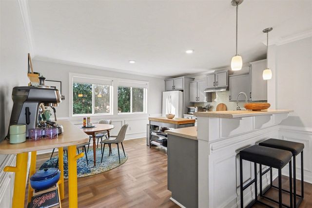 10108 Castle Creek Circle, Galesburg, MI 49053