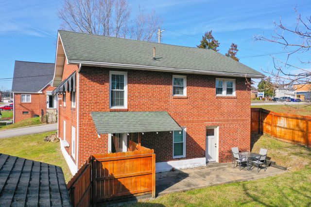 402 W 4th Street, London, KY 40741