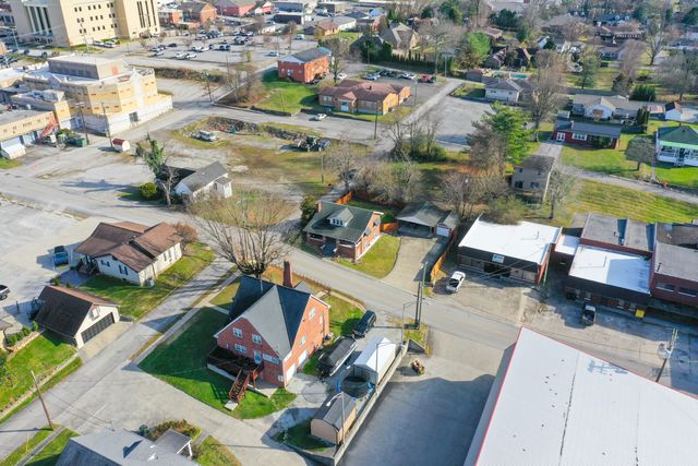 402 W 4th Street, London, KY 40741